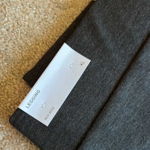 LOFT Charcoal Mid Rise Leggings XL - Picture 5 of 6
